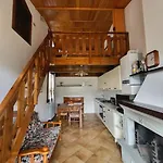 A Pieve Lägenhet Pievepelago